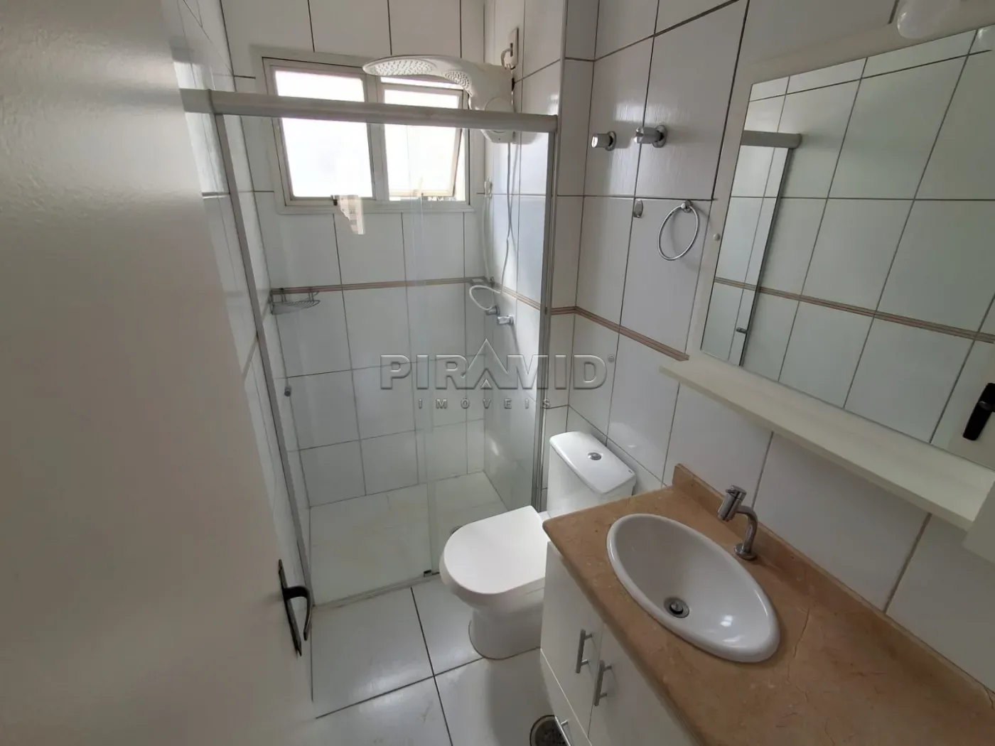 Alugar Apartamento / Padr&atilde;o em Ribeir&atilde;o Preto R$ 1.500,00 - Foto 12
