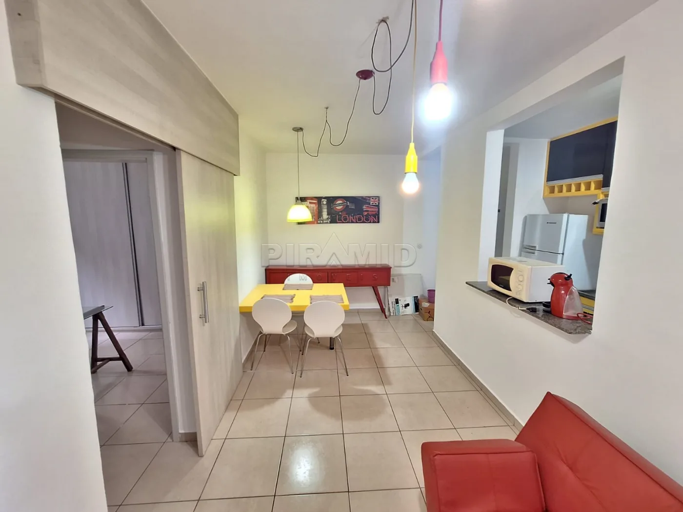 Alugar Apartamento / Padr&atilde;o em Ribeir&atilde;o Preto R$ 2.100,00 - Foto 3