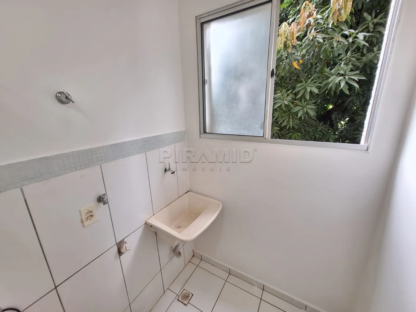 Alugar Apartamento / Padr&atilde;o em Ribeir&atilde;o Preto R$ 2.100,00 - Foto 13