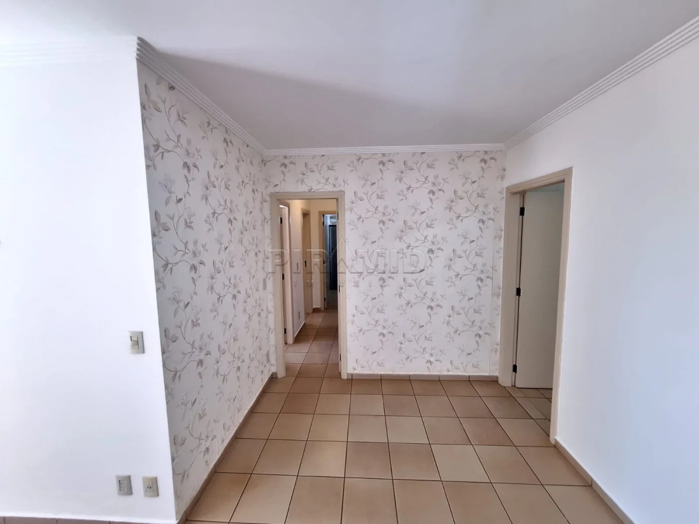 Alugar Apartamento / Padr&atilde;o em Ribeir&atilde;o Preto R$ 2.500,00 - Foto 4