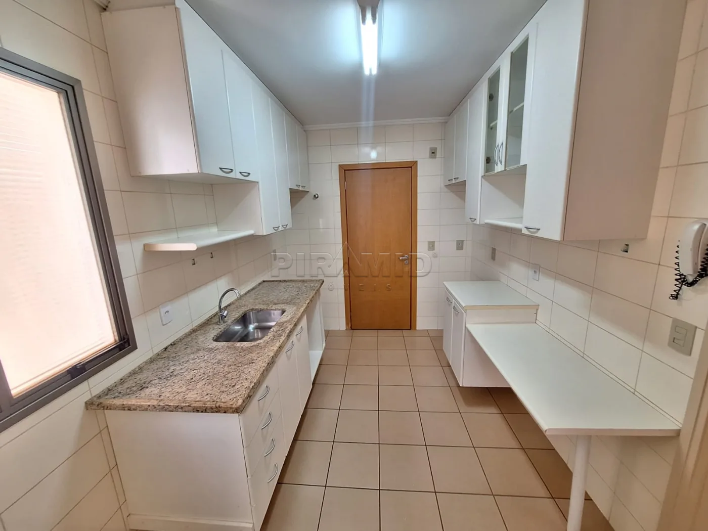 Alugar Apartamento / Padr&atilde;o em Ribeir&atilde;o Preto R$ 2.500,00 - Foto 20