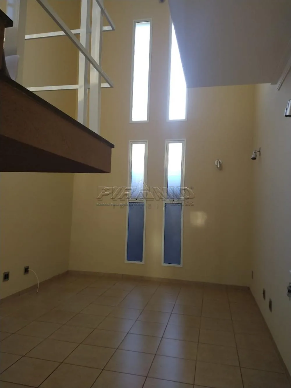 Alugar Casa / Padr&atilde;o em Ribeir&atilde;o Preto R$ 4.000,00 - Foto 2