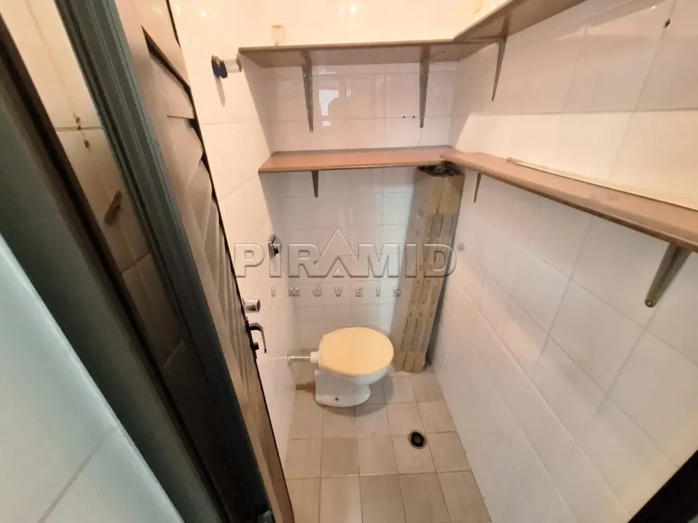 Alugar Apartamento / Padr&atilde;o em Ribeir&atilde;o Preto R$ 2.000,00 - Foto 17