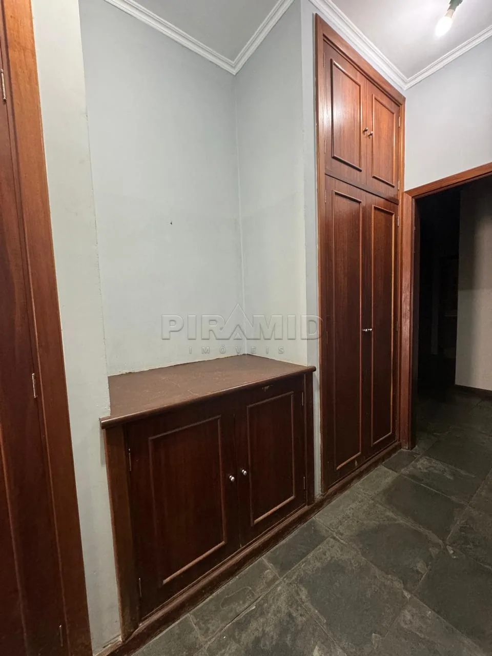 Alugar Casa / Padr&atilde;o em Ribeir&atilde;o Preto R$ 2.000,00 - Foto 14