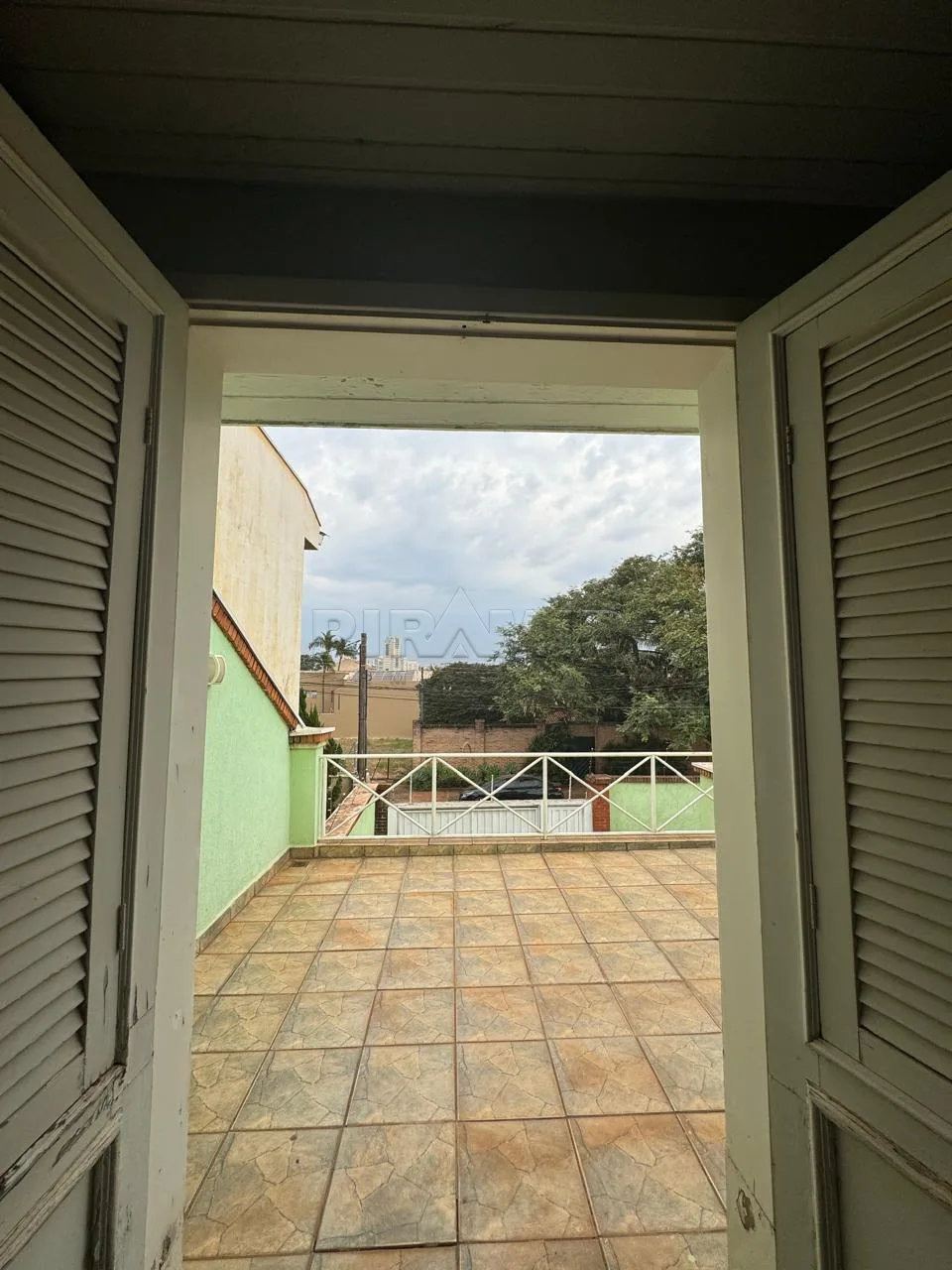 Alugar Casa / Padr&atilde;o em Ribeir&atilde;o Preto R$ 2.000,00 - Foto 19