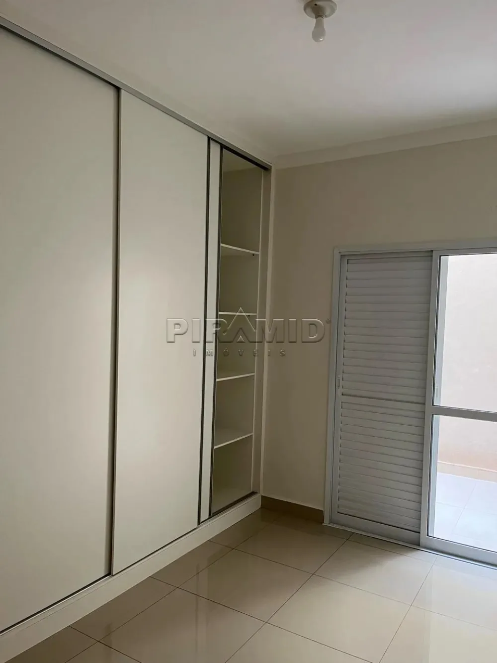 Alugar Apartamento / Padr&atilde;o em Ribeir&atilde;o Preto R$ 2.850,00 - Foto 4