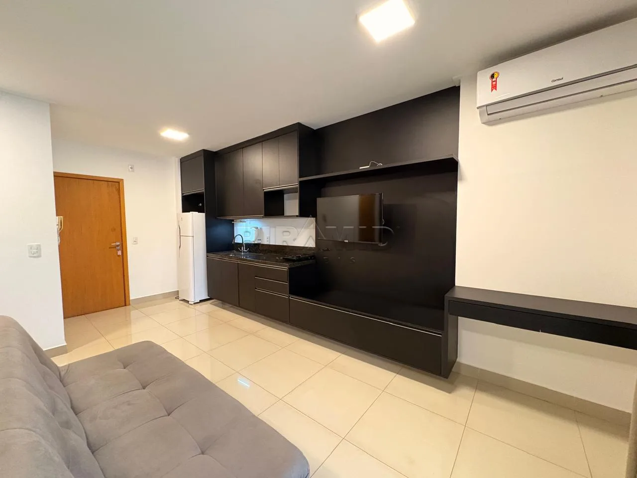 Alugar Apartamento / Padr&atilde;o em Ribeir&atilde;o Preto R$ 4.100,00 - Foto 5