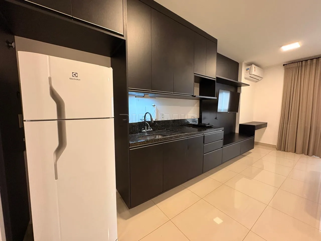 Alugar Apartamento / Padr&atilde;o em Ribeir&atilde;o Preto R$ 4.100,00 - Foto 7