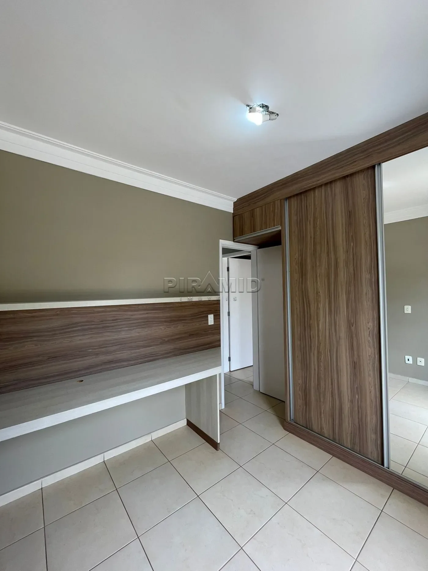 Alugar Casa / Condom&iacute;nio em Bonfim Paulista R$ 4.300,00 - Foto 29