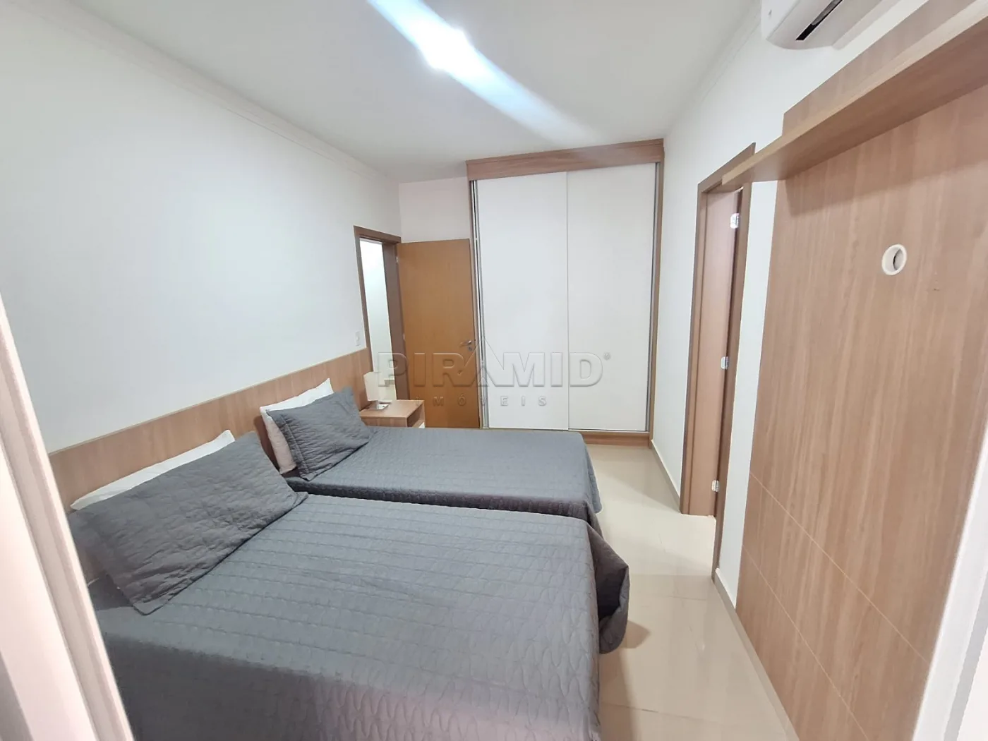 Alugar Apartamento / Padr&atilde;o em Ribeir&atilde;o Preto R$ 7.000,00 - Foto 16