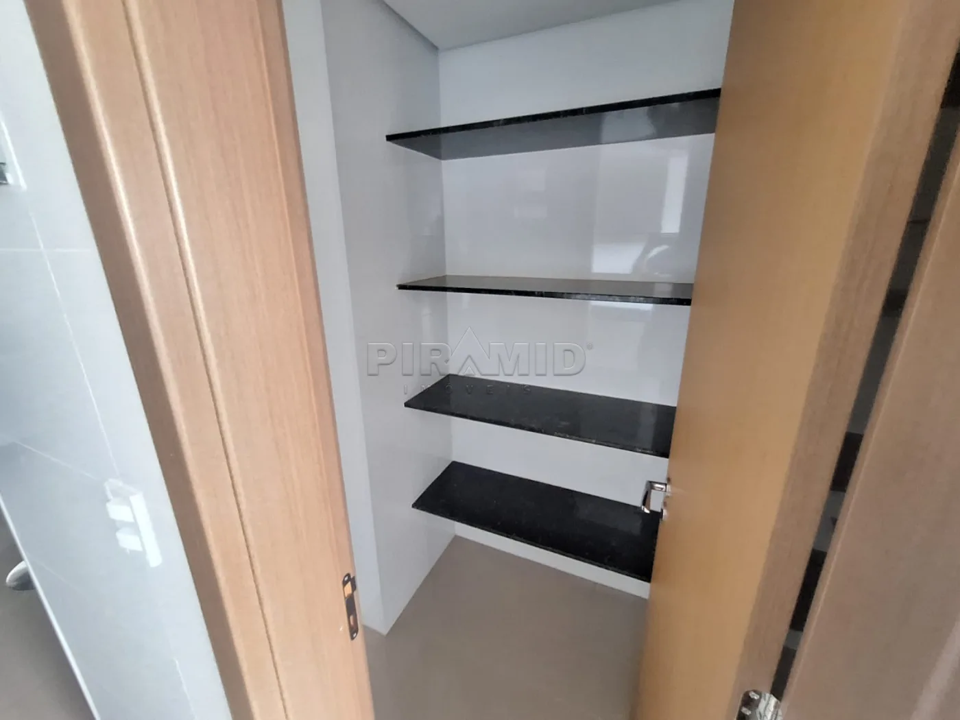Alugar Apartamento / Padr&atilde;o em Ribeir&atilde;o Preto R$ 7.000,00 - Foto 29