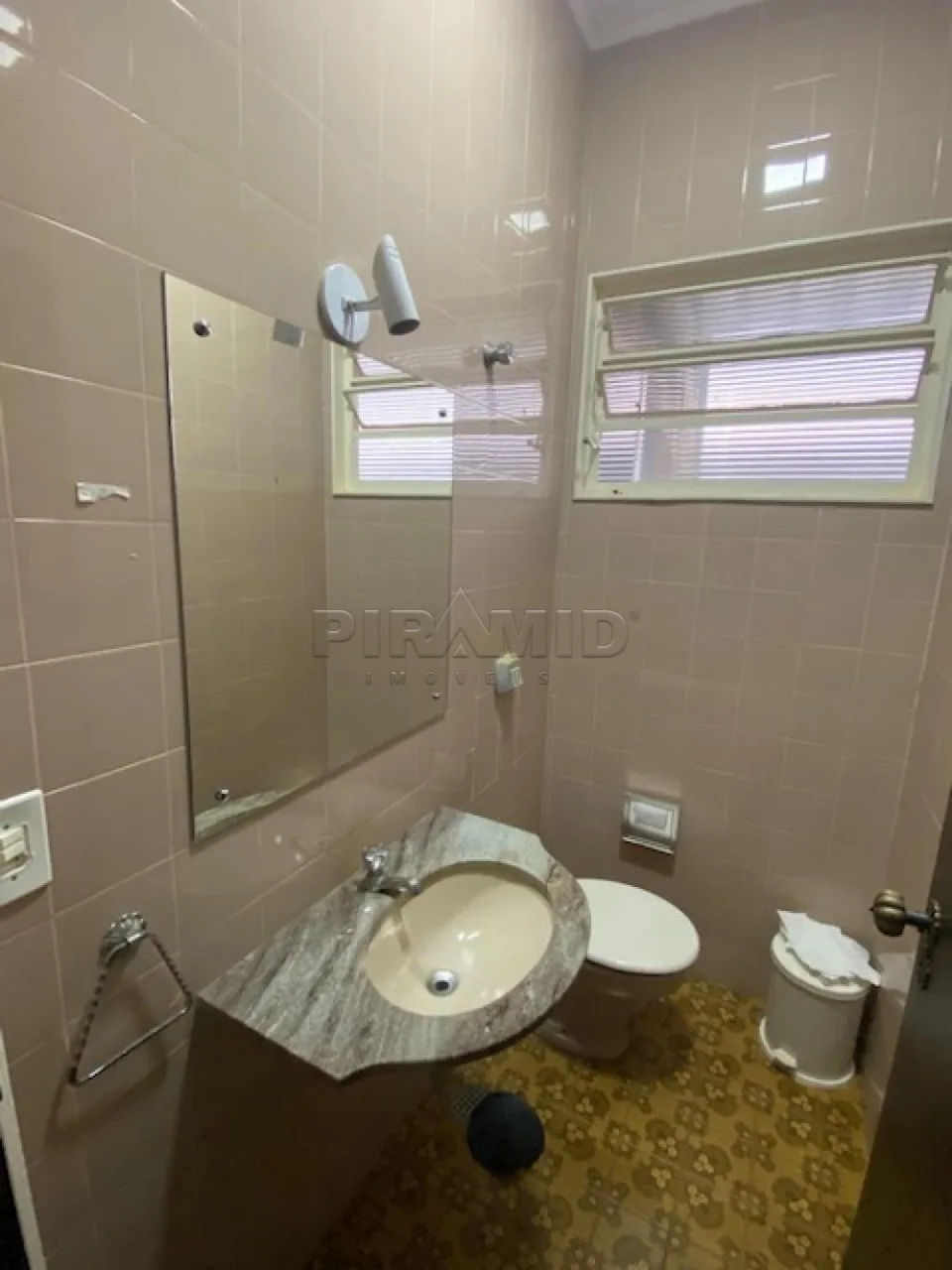 Alugar Comercial / Casa em Ribeir&atilde;o Preto R$ 5.500,00 - Foto 12