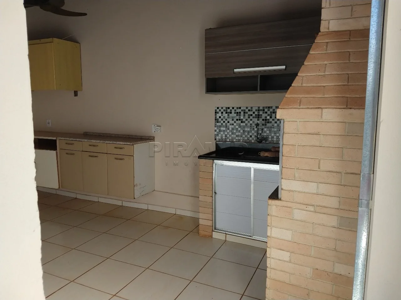 Alugar Casa / Padr&atilde;o em Ribeir&atilde;o Preto R$ 1.400,00 - Foto 11