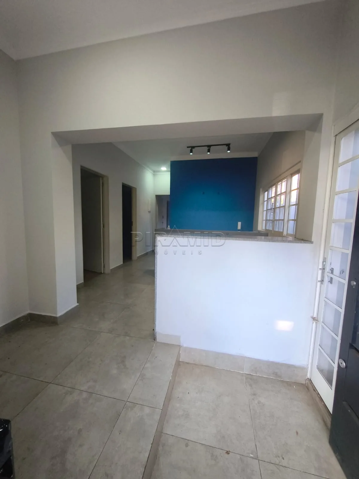 Alugar Comercial / Ponto Comercial em Ribeir&atilde;o Preto R$ 2.600,00 - Foto 4