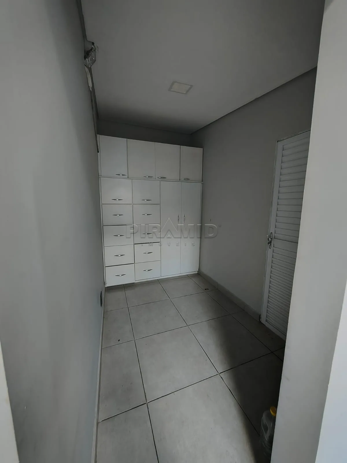 Alugar Comercial / Ponto Comercial em Ribeir&atilde;o Preto R$ 2.600,00 - Foto 5