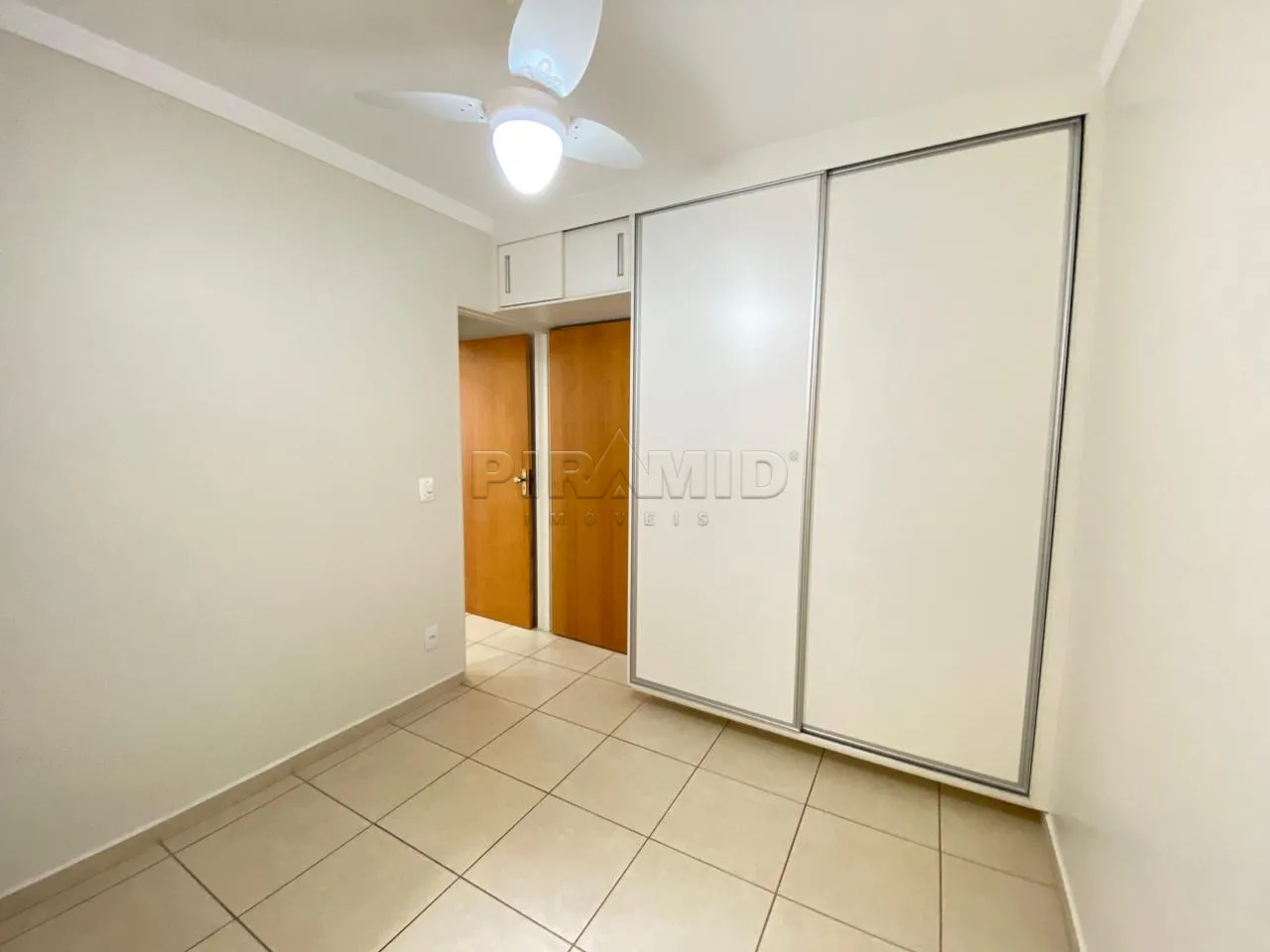 Alugar Apartamento / Padr&atilde;o em Ribeir&atilde;o Preto R$ 2.100,00 - Foto 20