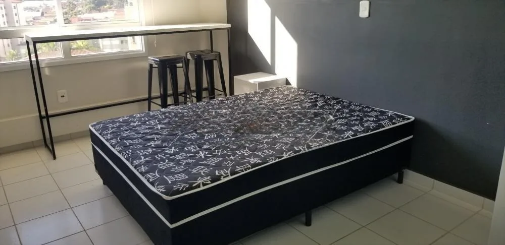 Alugar Apartamento / Kitchnet em Ribeir&atilde;o Preto R$ 1.350,00 - Foto 2