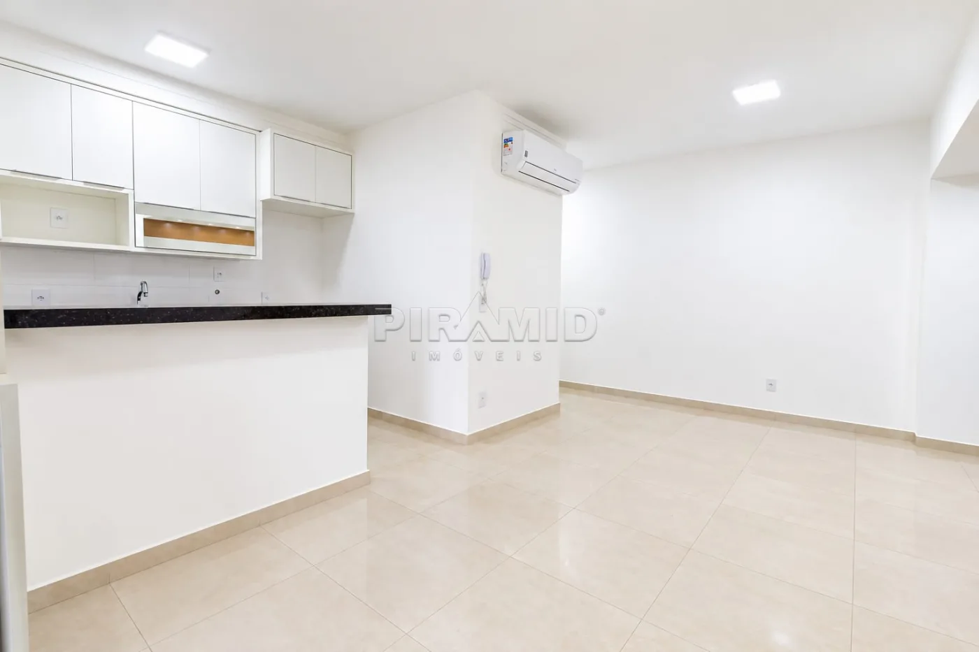 Alugar Apartamento / Padr&atilde;o em Ribeir&atilde;o Preto R$ 3.500,00 - Foto 3