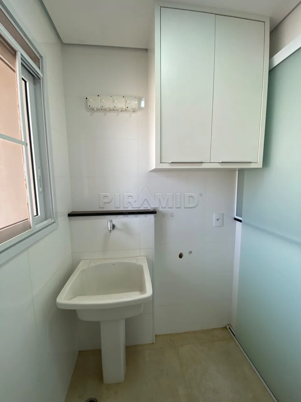 Alugar Apartamento / Padr&atilde;o em Ribeir&atilde;o Preto R$ 3.500,00 - Foto 12
