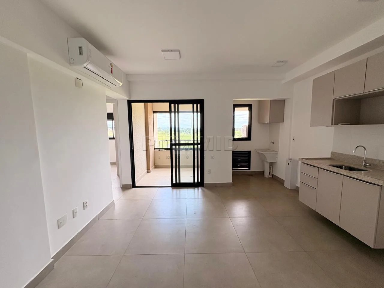 Alugar Apartamento / Padr&atilde;o em Bonfim Paulista (Ribeir&atilde;o Preto) R$ 3.000,00 - Foto 1