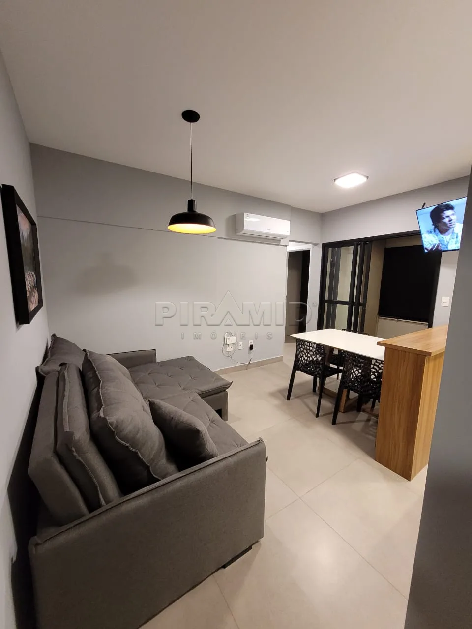 Alugar Apartamento / Padr&atilde;o em Ribeir&atilde;o Preto R$ 4.000,00 - Foto 2