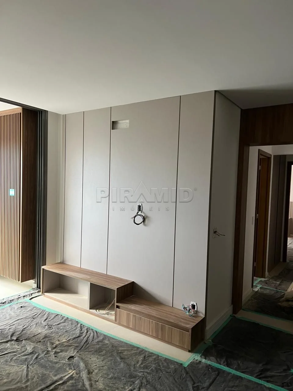 Alugar Apartamento / Padr&atilde;o em Ribeir&atilde;o Preto R$ 5.000,00 - Foto 1