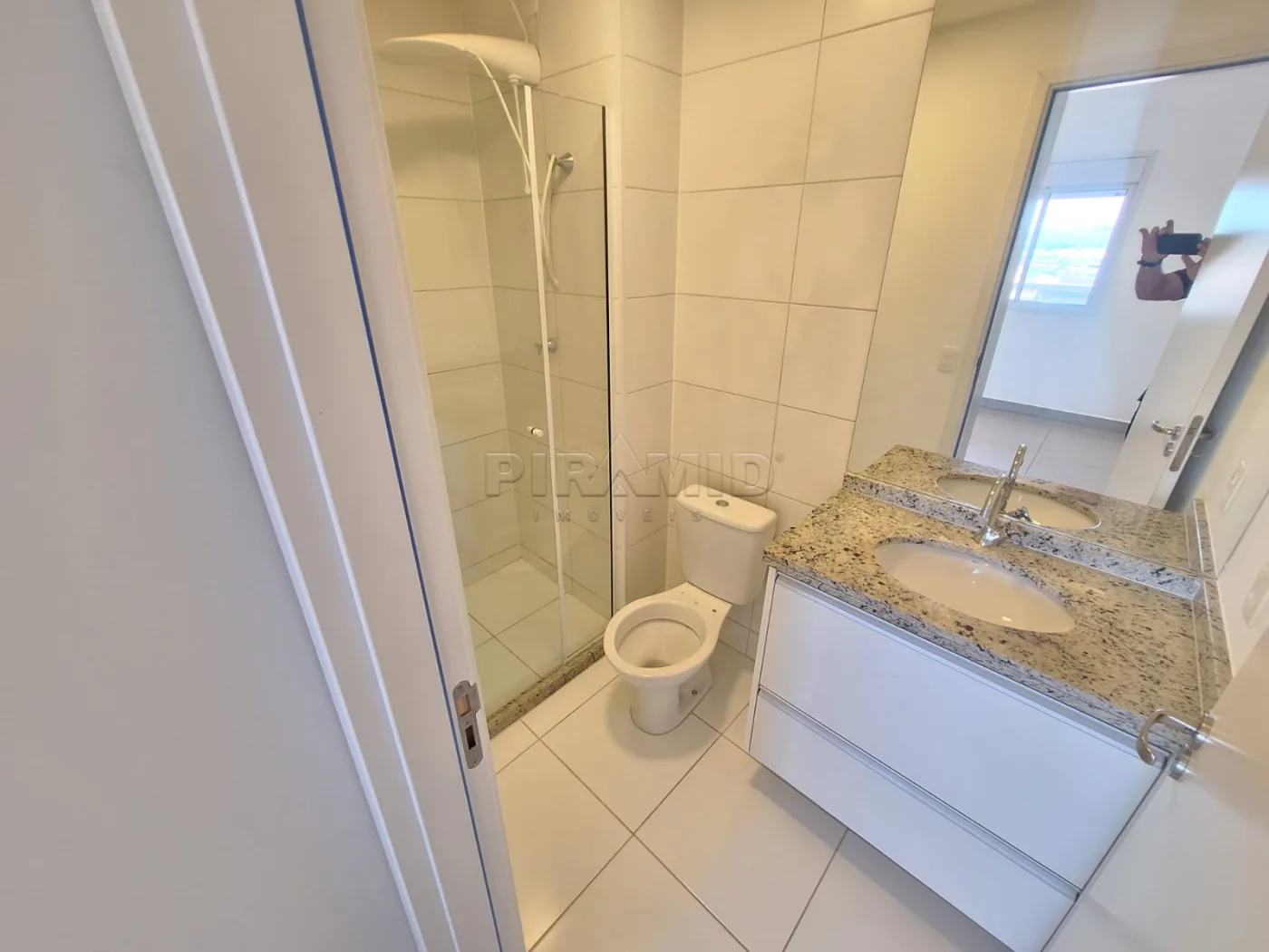 Alugar Apartamento / Padr&atilde;o em Ribeir&atilde;o Preto R$ 1.960,00 - Foto 12