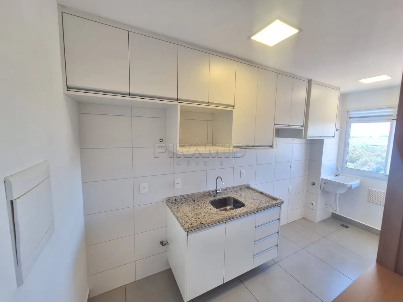 Alugar Apartamento / Padr&atilde;o em Ribeir&atilde;o Preto R$ 1.960,00 - Foto 13