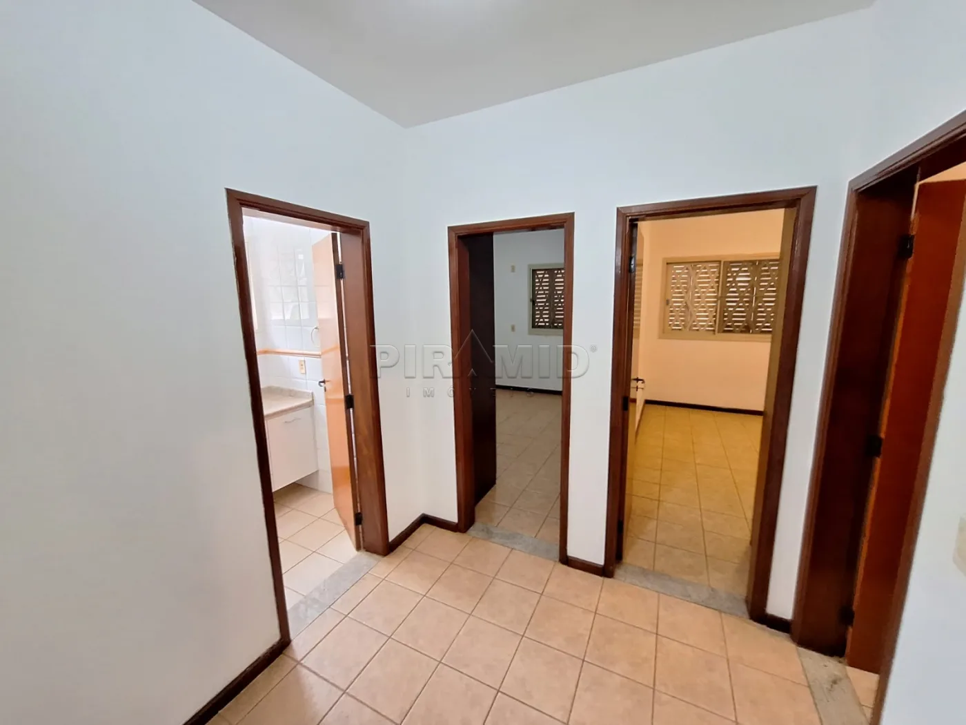 Alugar Casa / Condom&iacute;nio em Ribeir&atilde;o Preto R$ 4.500,00 - Foto 7