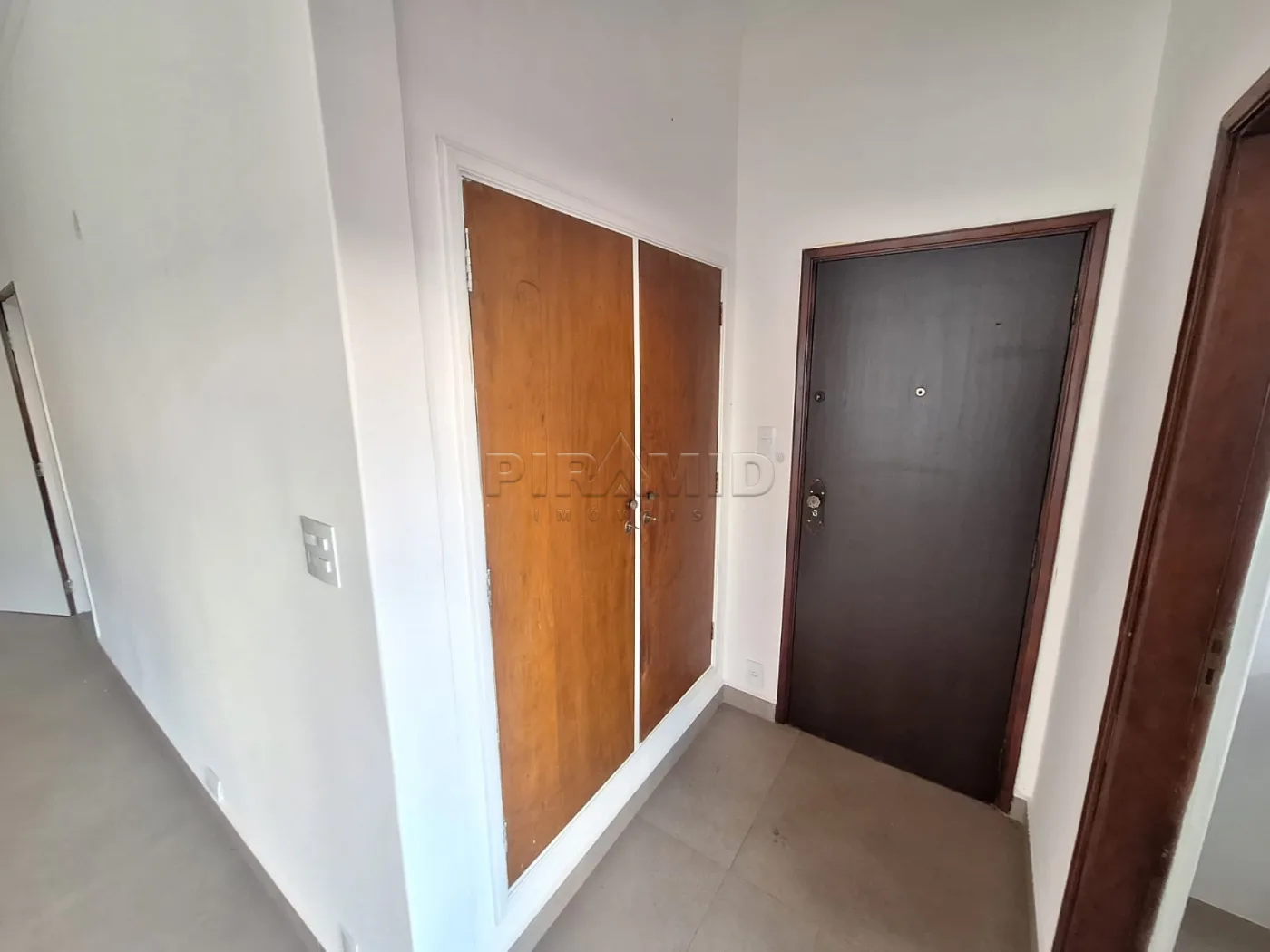 Alugar Apartamento / Padr&atilde;o em Ribeir&atilde;o Preto R$ 2.500,00 - Foto 5