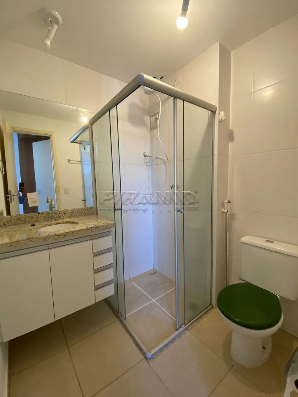 Alugar Apartamento / Padr&atilde;o em Ribeir&atilde;o Preto R$ 1.600,00 - Foto 7