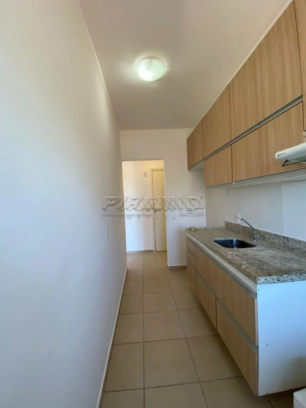 Alugar Apartamento / Padr&atilde;o em Ribeir&atilde;o Preto R$ 1.600,00 - Foto 10