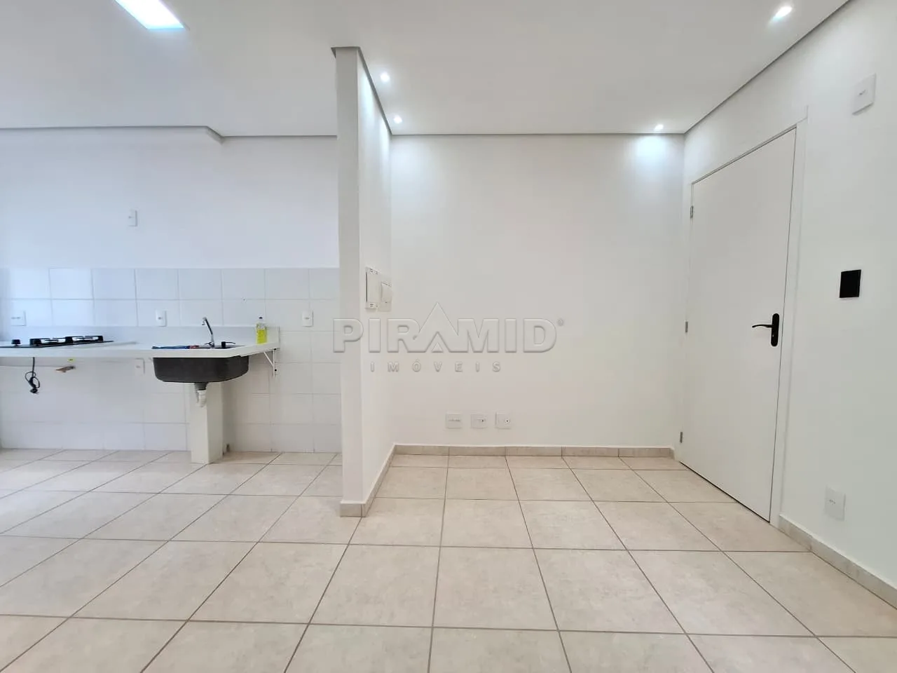 Alugar Apartamento / Padr&atilde;o em Bonfim Paulista R$ 1.200,00 - Foto 2