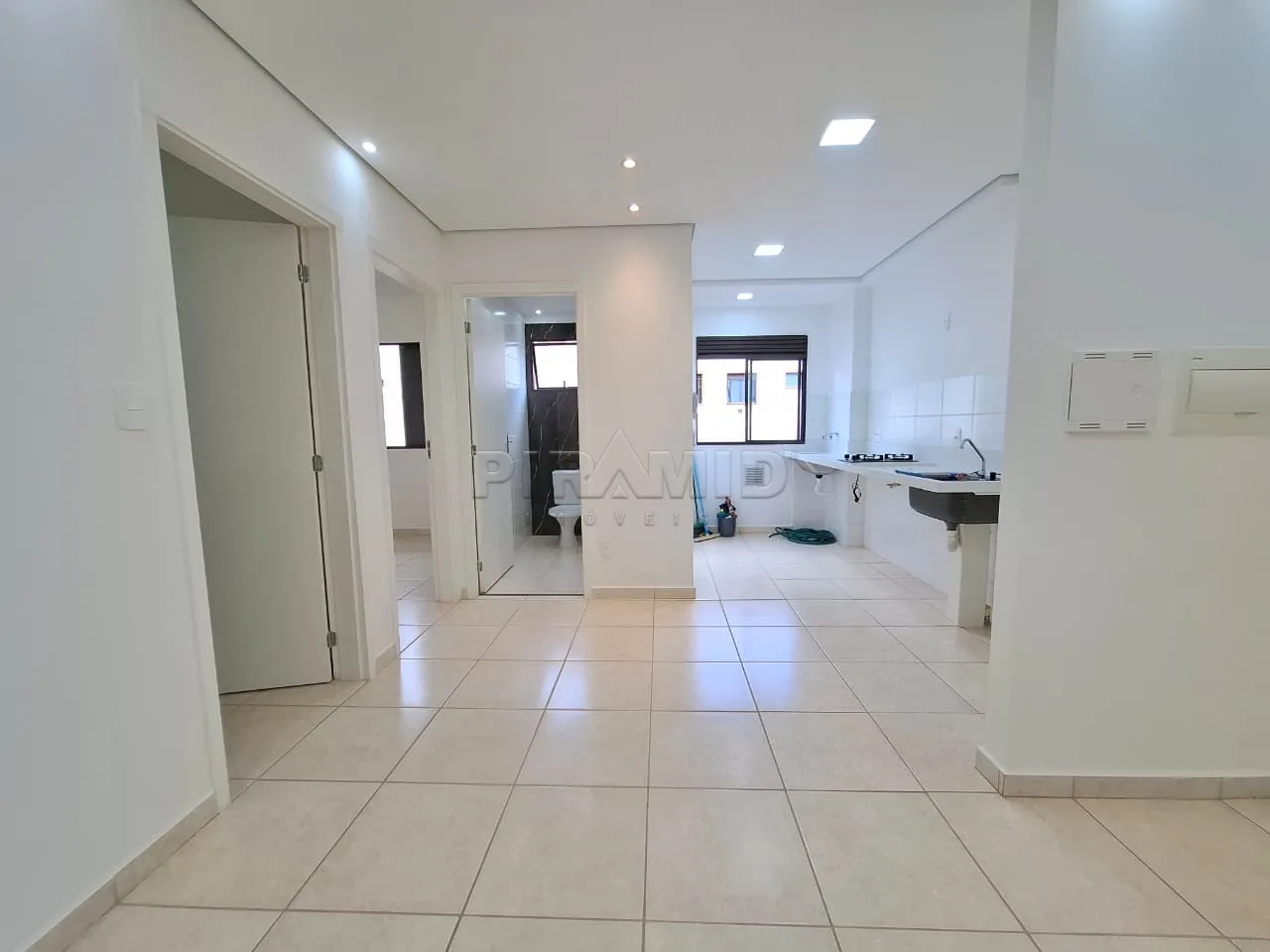 Alugar Apartamento / Padr&atilde;o em Bonfim Paulista R$ 1.200,00 - Foto 3