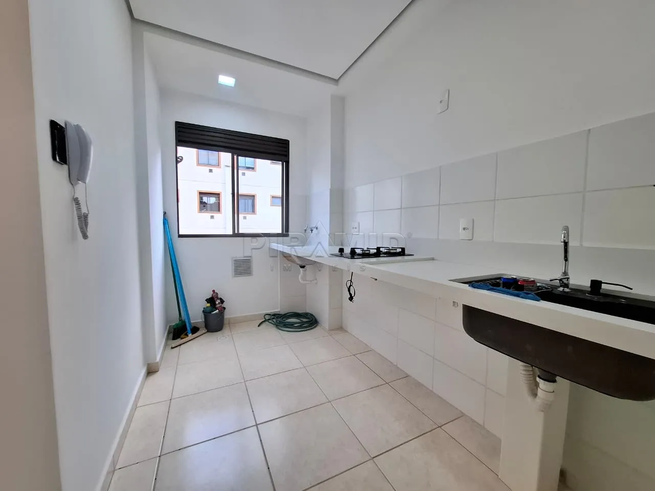 Alugar Apartamento / Padr&atilde;o em Bonfim Paulista R$ 1.200,00 - Foto 5