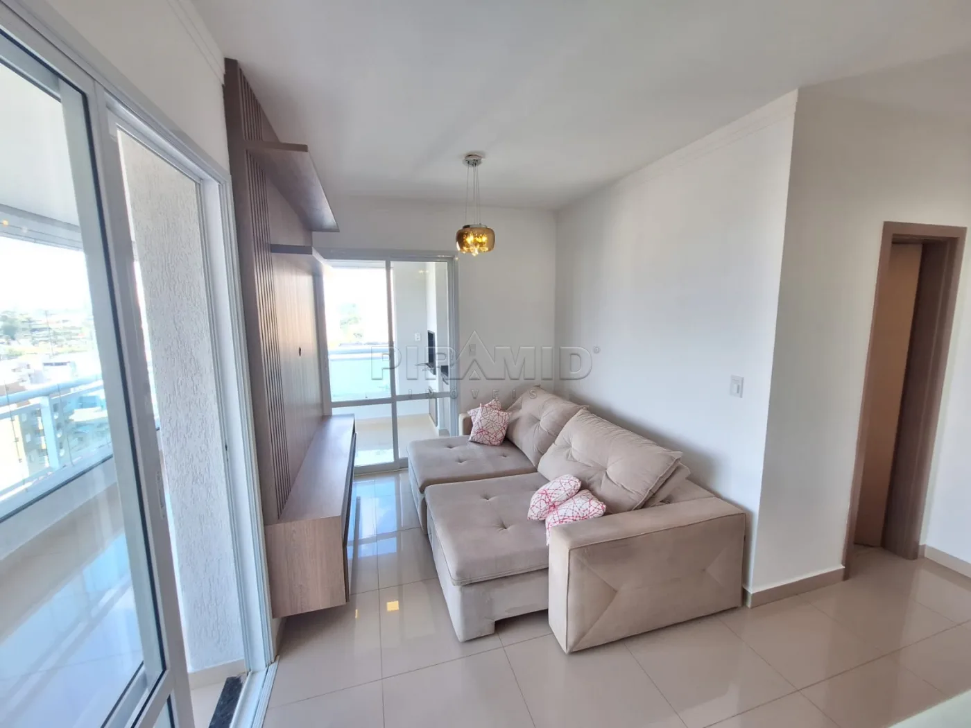 Alugar Apartamento / Padr&atilde;o em Ribeir&atilde;o Preto R$ 5.800,00 - Foto 4