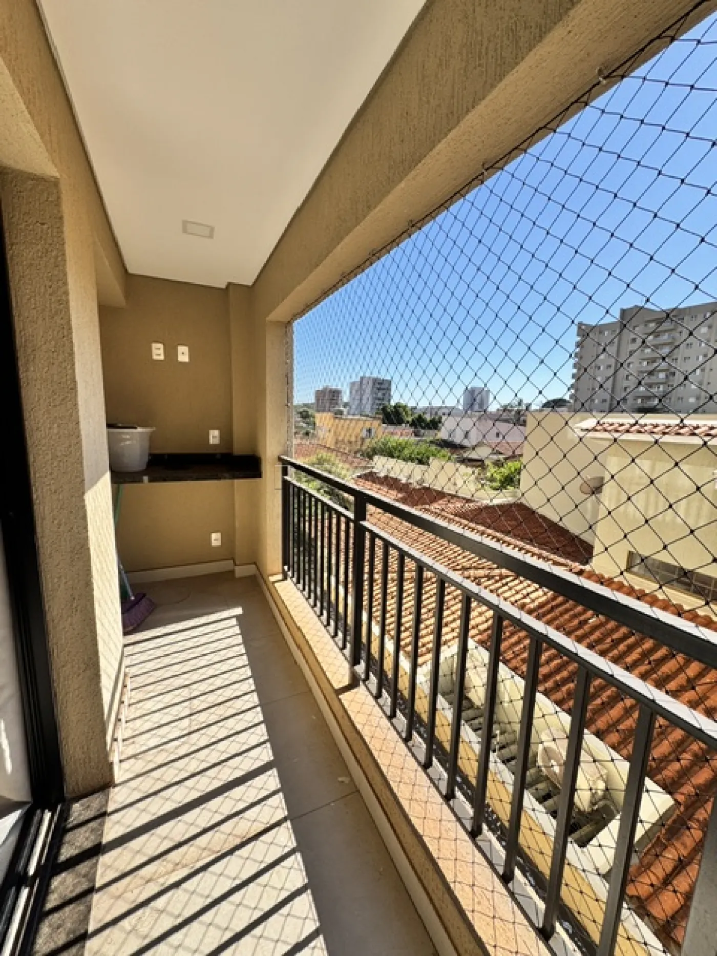Alugar Apartamento / Padr&atilde;o em Ribeir&atilde;o Preto R$ 1.900,00 - Foto 3