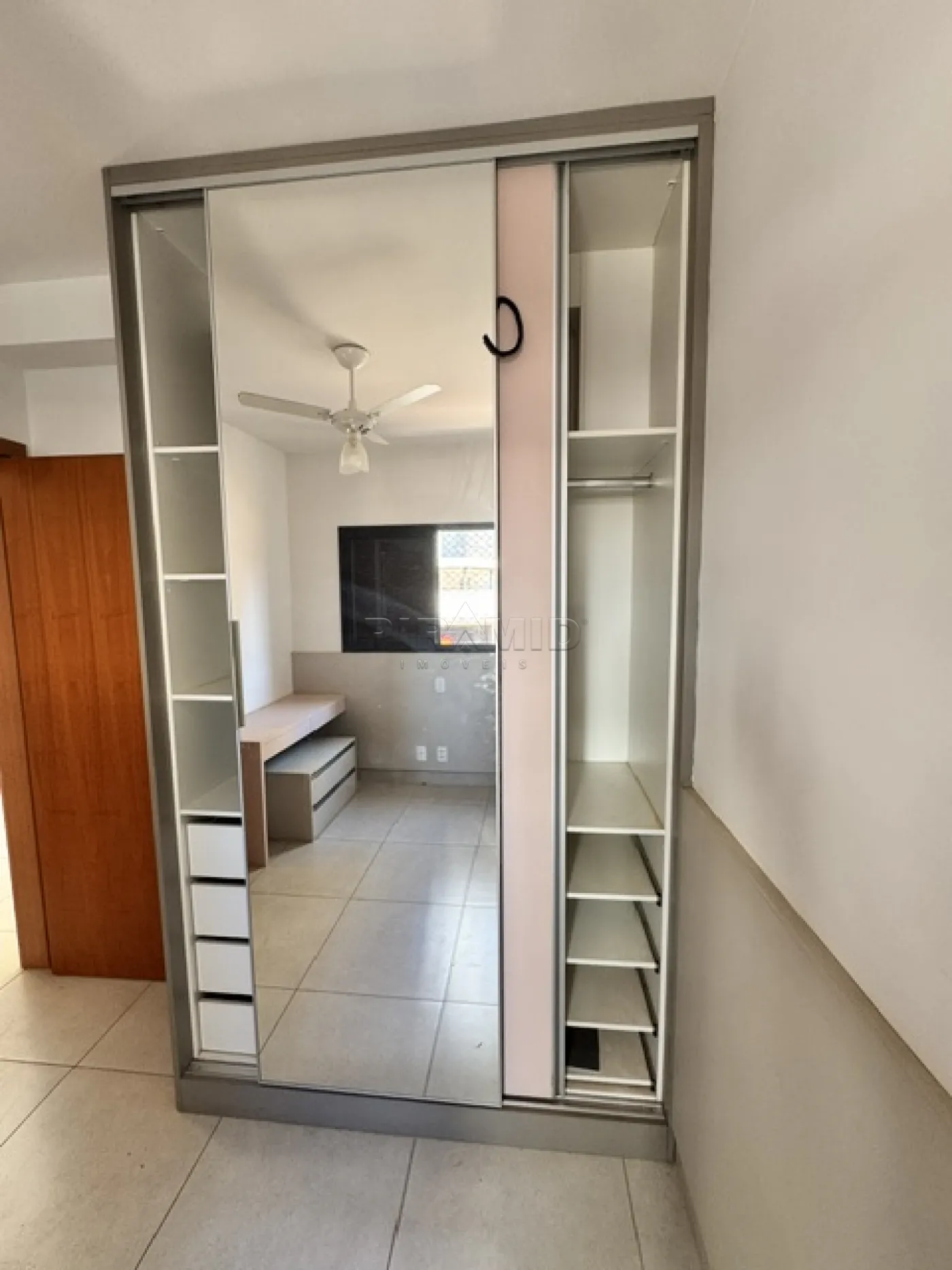 Alugar Apartamento / Padr&atilde;o em Ribeir&atilde;o Preto R$ 1.900,00 - Foto 14