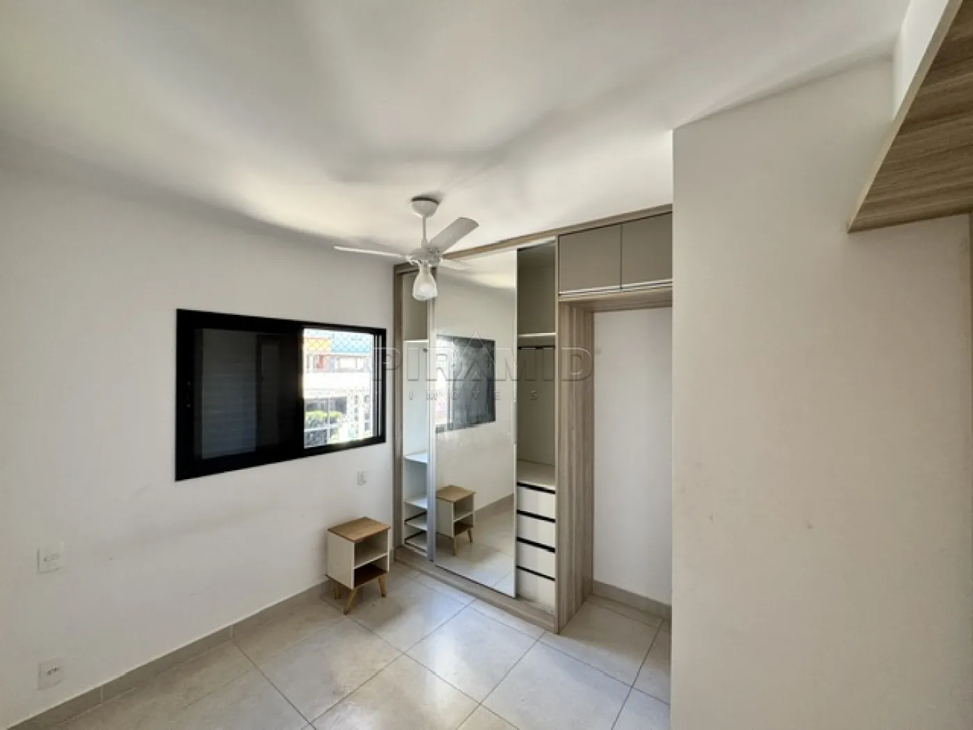 Alugar Apartamento / Padr&atilde;o em Ribeir&atilde;o Preto R$ 1.900,00 - Foto 16