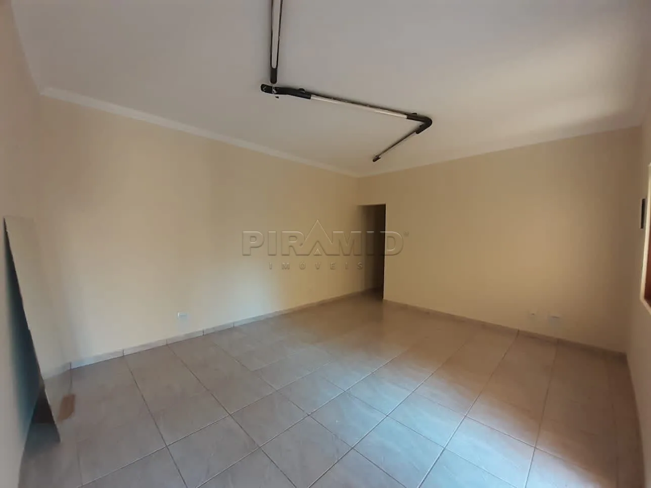 Alugar Comercial / Sala em Ribeir&atilde;o Preto R$ 1.500,00 - Foto 2