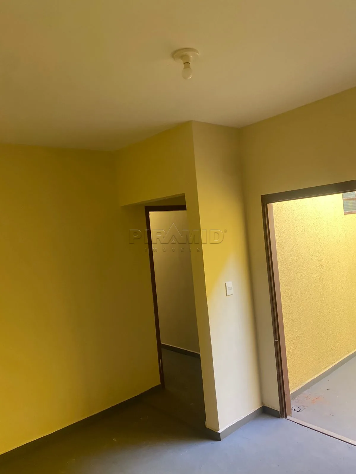 Alugar Comercial / Sala em Ribeir&atilde;o Preto R$ 1.500,00 - Foto 4