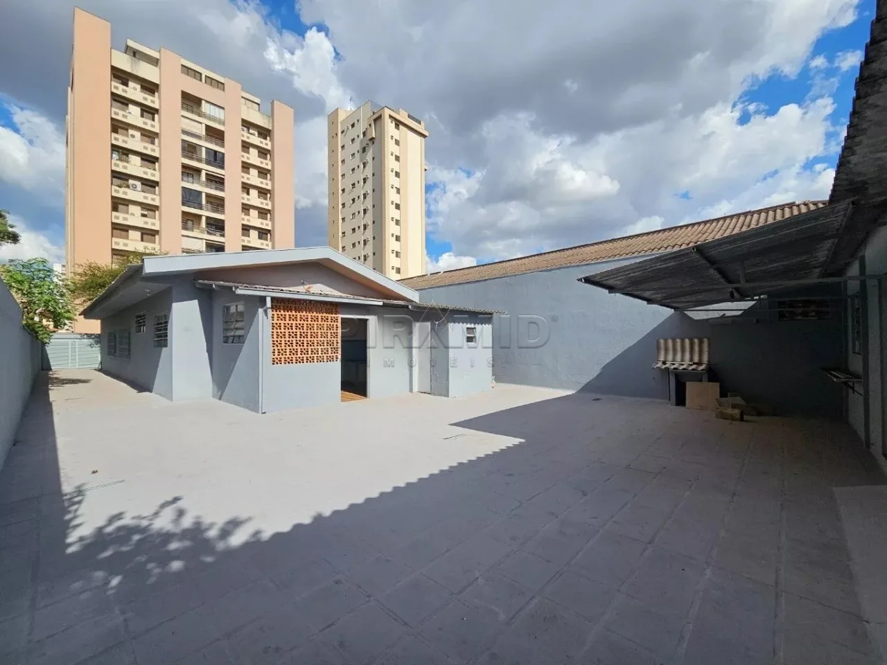 Alugar Casa / Padr&atilde;o em Ribeir&atilde;o Preto R$ 4.200,00 - Foto 2