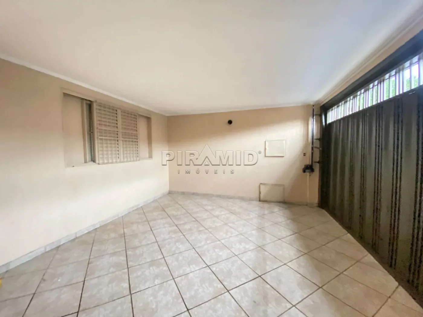 Alugar Casa / Padr&atilde;o em Ribeir&atilde;o Preto R$ 1.500,00 - Foto 3