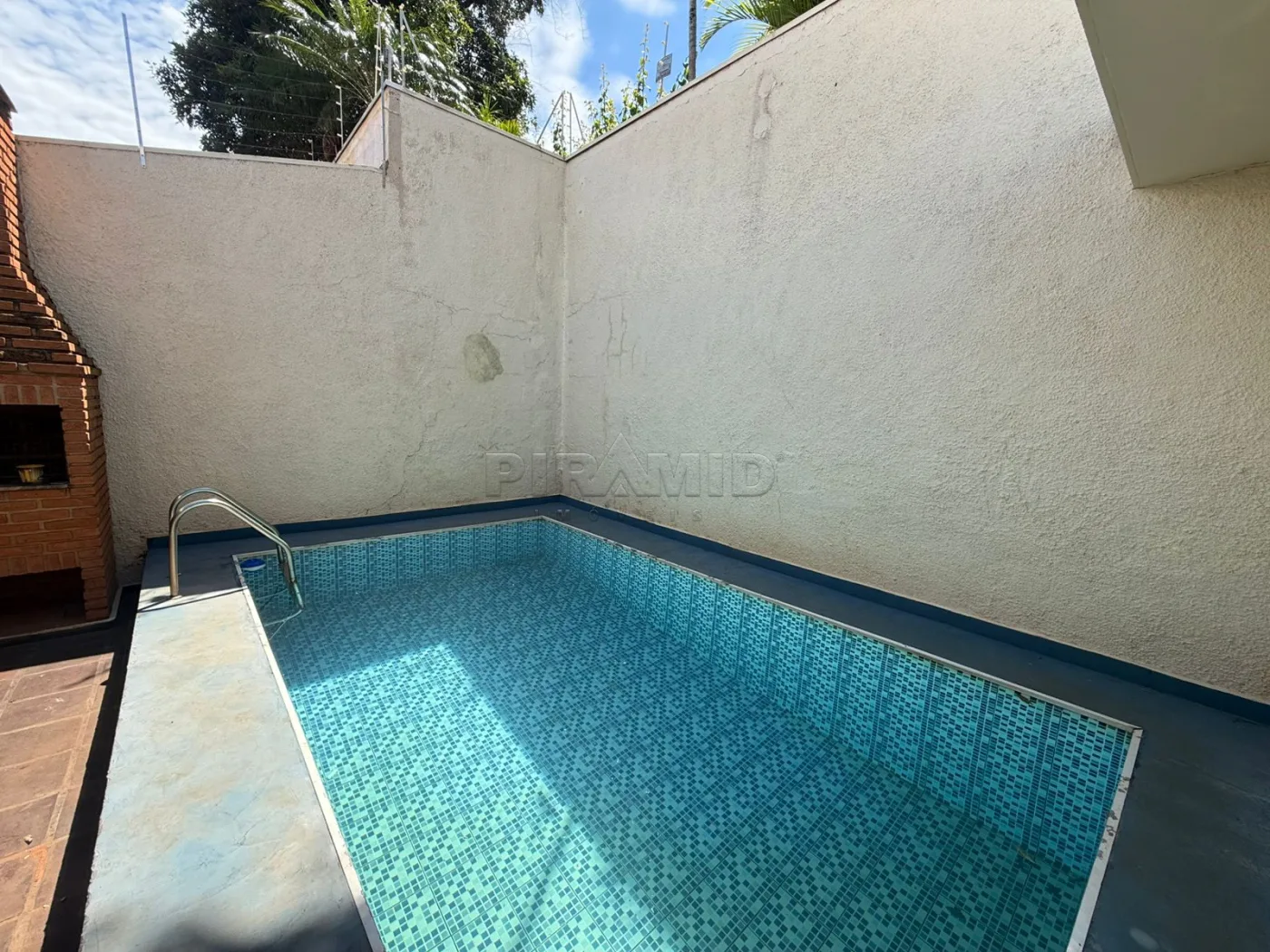 Alugar Casa / Padr&atilde;o em Ribeir&atilde;o Preto R$ 6.000,00 - Foto 5