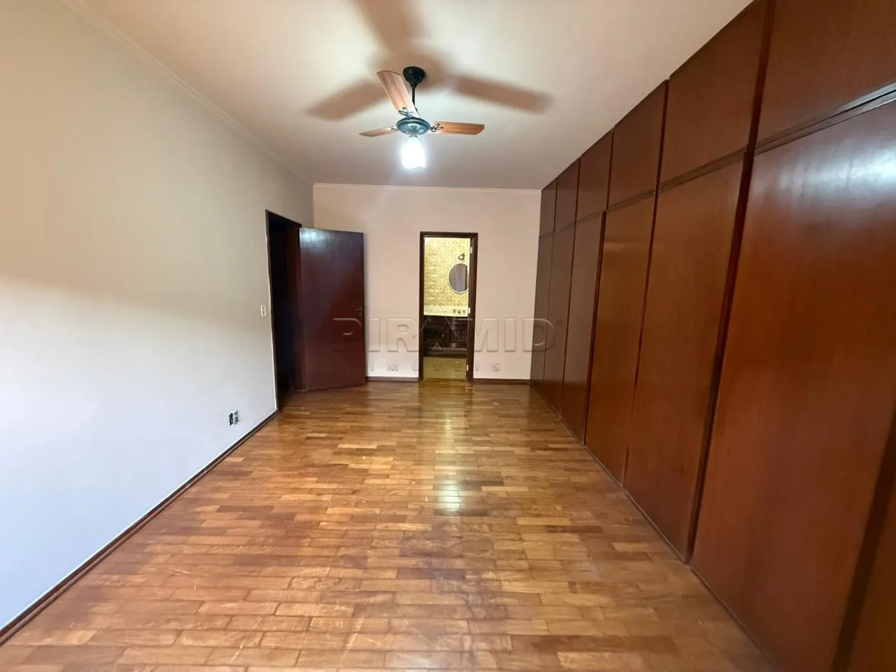 Alugar Casa / Padr&atilde;o em Ribeir&atilde;o Preto R$ 6.000,00 - Foto 12