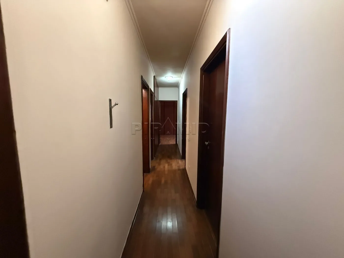 Alugar Casa / Padr&atilde;o em Ribeir&atilde;o Preto R$ 6.000,00 - Foto 26