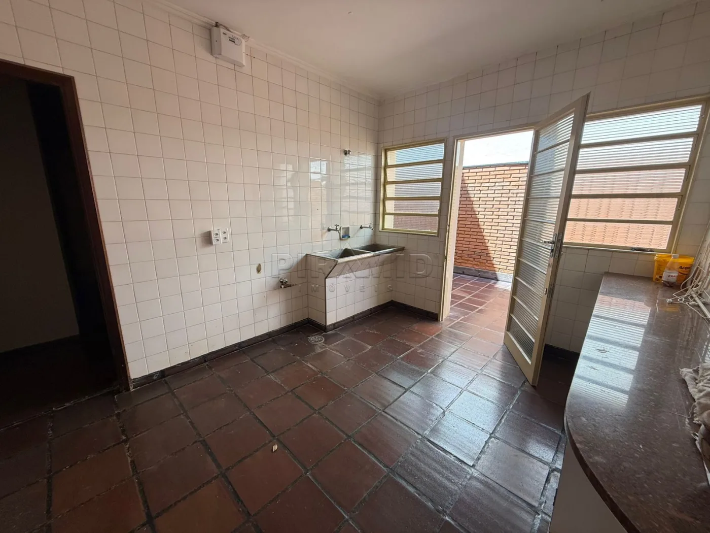 Alugar Casa / Padr&atilde;o em Ribeir&atilde;o Preto R$ 6.000,00 - Foto 34