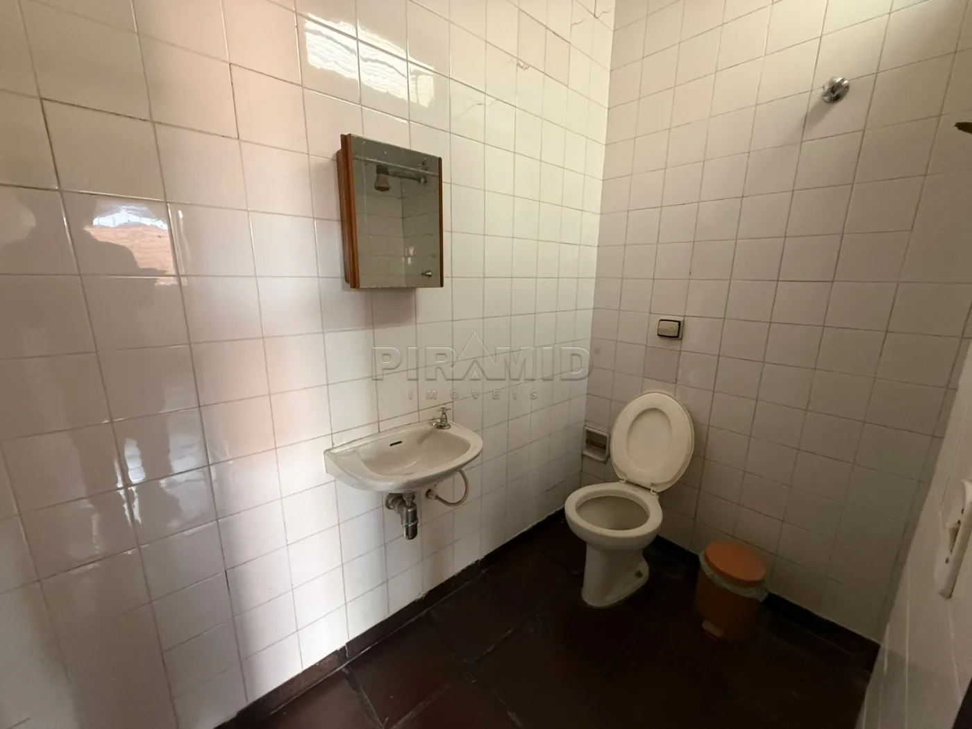 Alugar Casa / Padr&atilde;o em Ribeir&atilde;o Preto R$ 6.000,00 - Foto 36