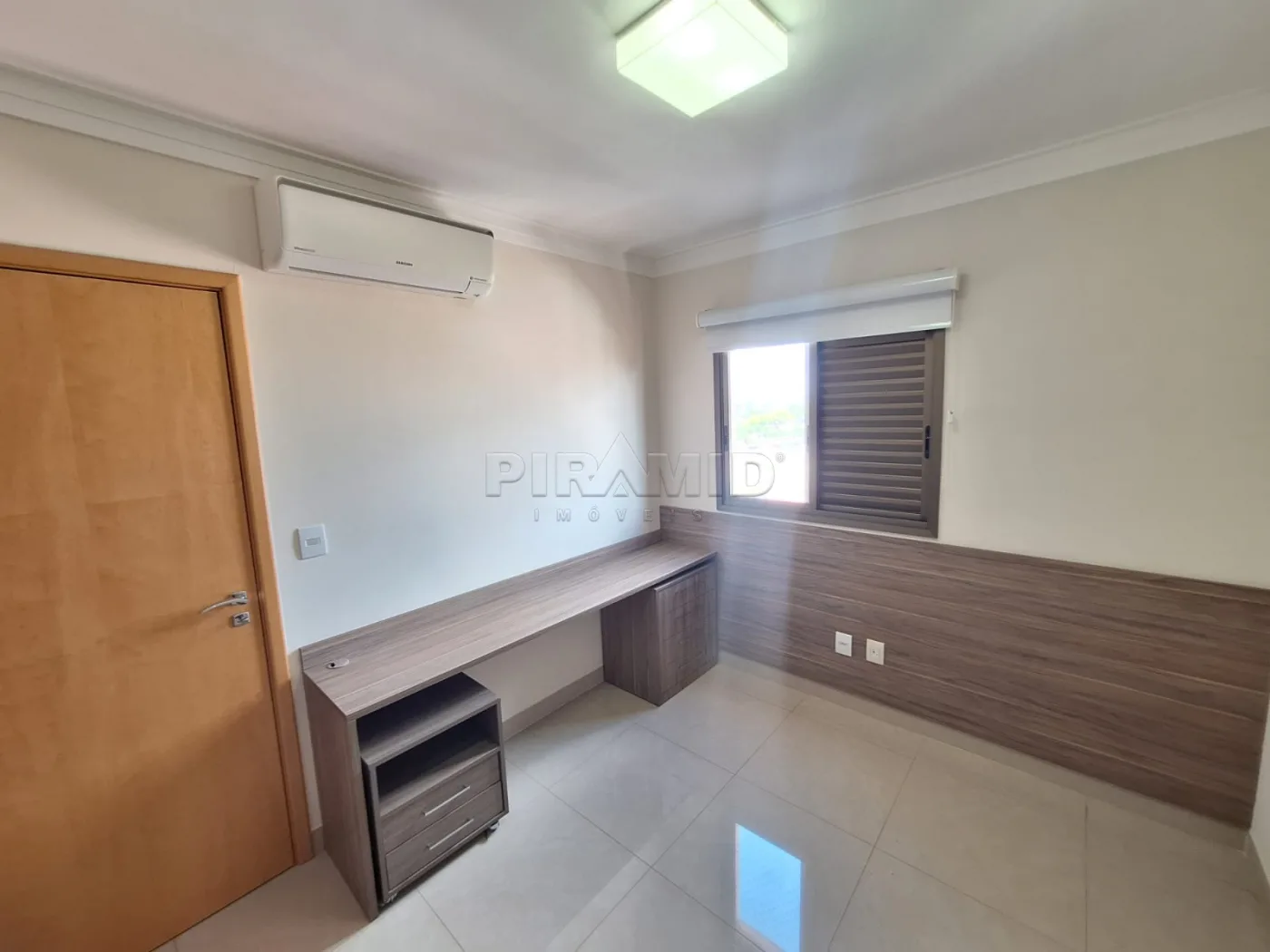 Alugar Apartamento / Padr&atilde;o em Ribeir&atilde;o Preto R$ 4.200,00 - Foto 14