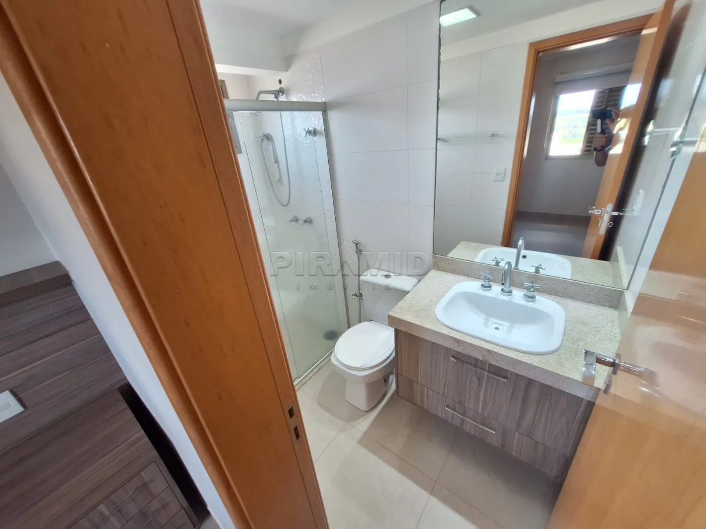 Alugar Apartamento / Padr&atilde;o em Ribeir&atilde;o Preto R$ 4.200,00 - Foto 19